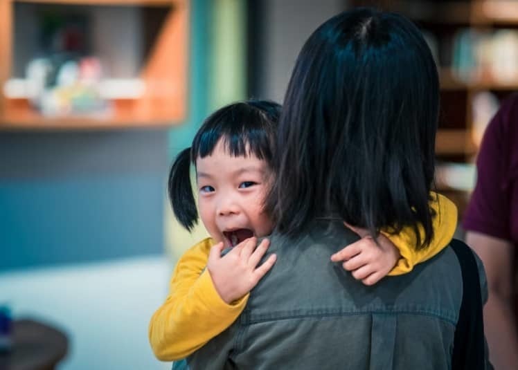 ▲(사)한국희귀·난치성질환연합회가 실시한 일반 국민 1,022명을 대상으로 한 신생아 선별검사 인식조사 결과 83.1%가 치료제가 있는 희귀·난치성질환에 대한 신생아 선별검사를 정부가 전적으로 지원하는데 동의했다는 결과를 발표하고 정부의 정책 변화를 촉구했다. ⓒ Unsplash