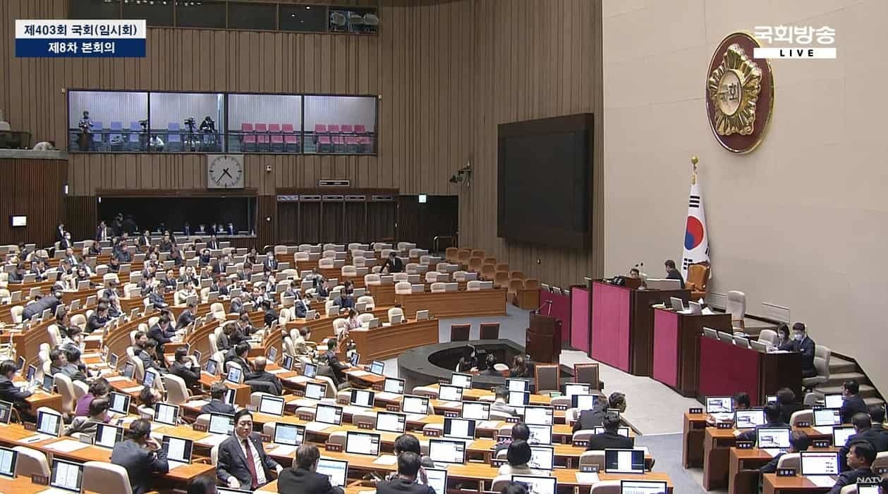 ▲지난 27일 제403회 국회(임시회) 제8차 본회의에서는 법률안은 98건을 처리했는데 이 중 장애인복지법 등 보건복지부 소관 법률안이 16개로 16.3%를 차지했다. ⓒ KTV 유튜브 갈무리