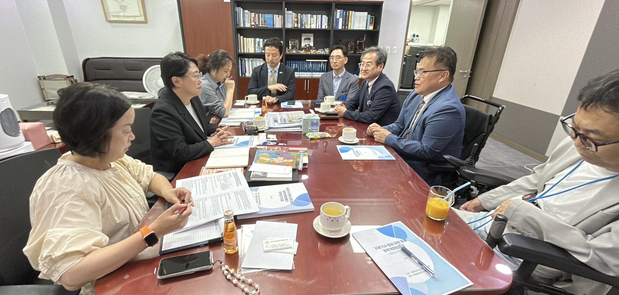 장총련, 김선민 국회의원·대한물리치료사협회와 간담회 국회의원실 진행