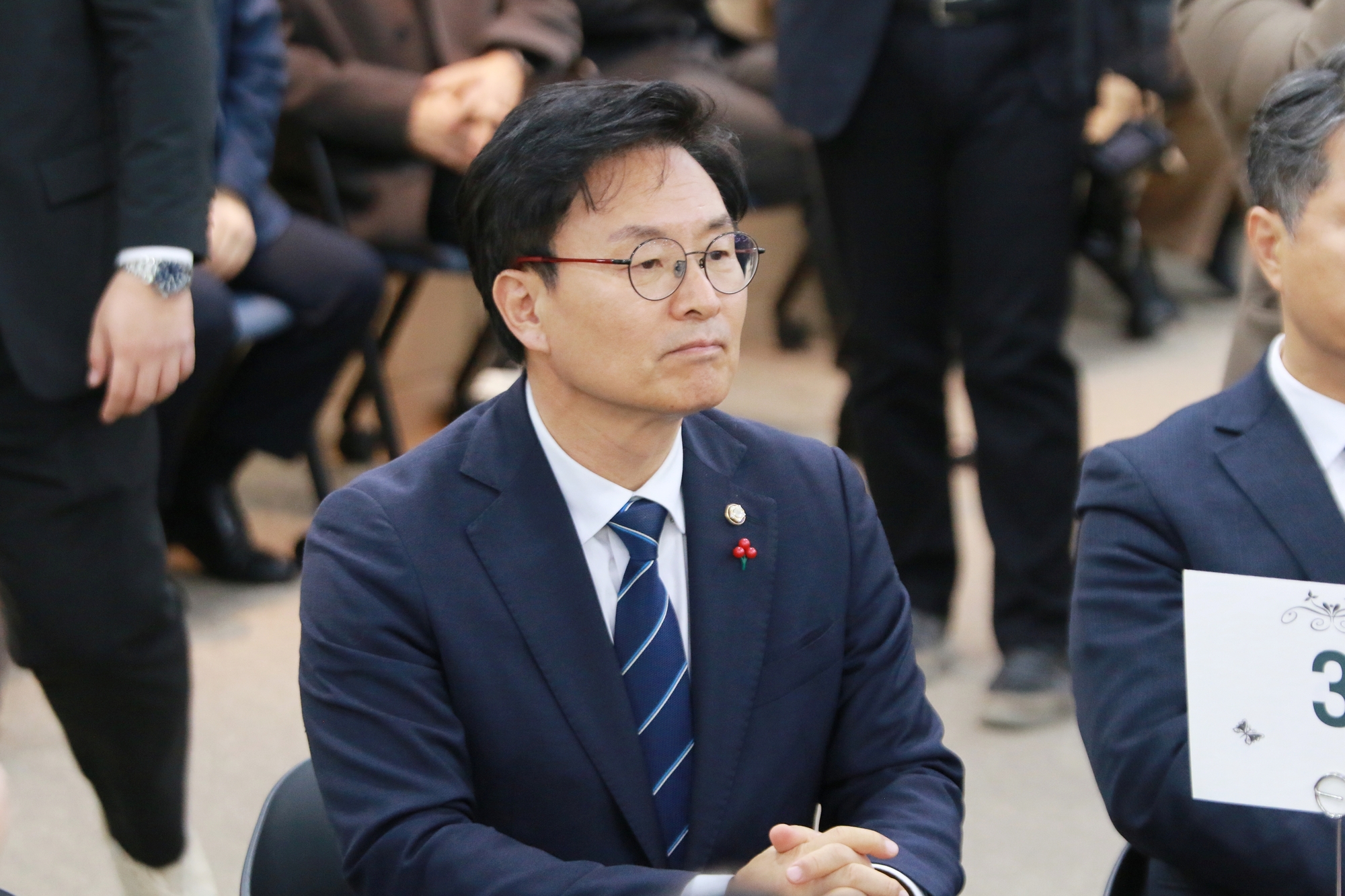 더불어민주당 정진욱 의원